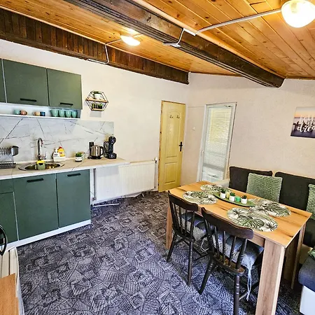 ゲストハウス Guest Rooms- Klepalski House 3*